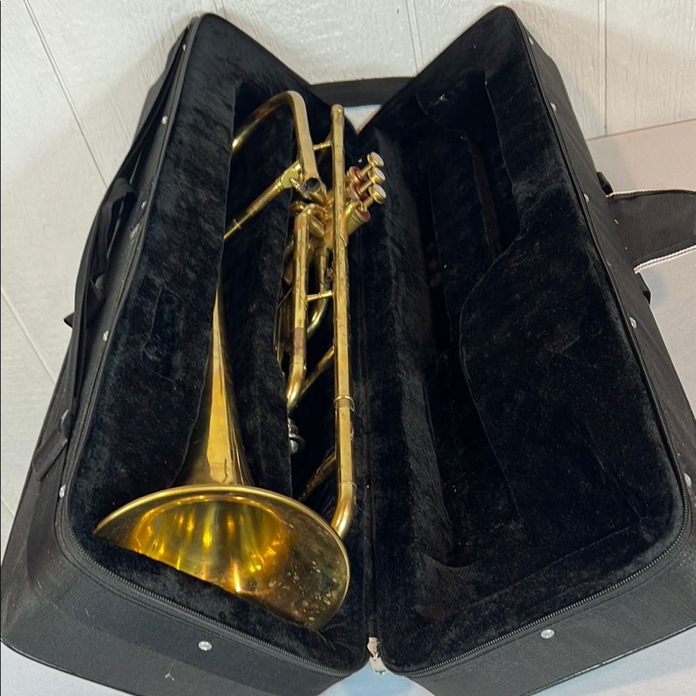 Gold Brass Trombone with Case Bb Valve Trombone